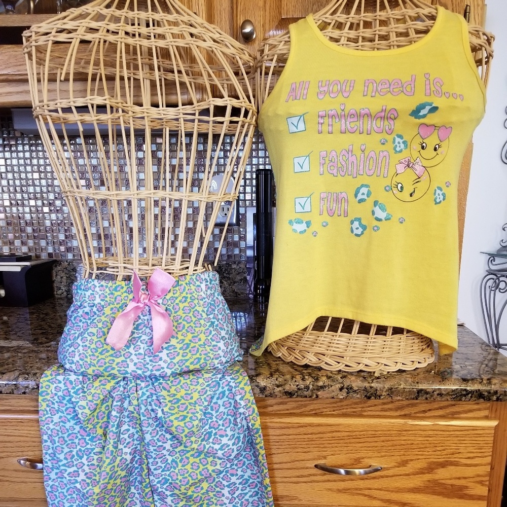 Girls two piece pant pajama set